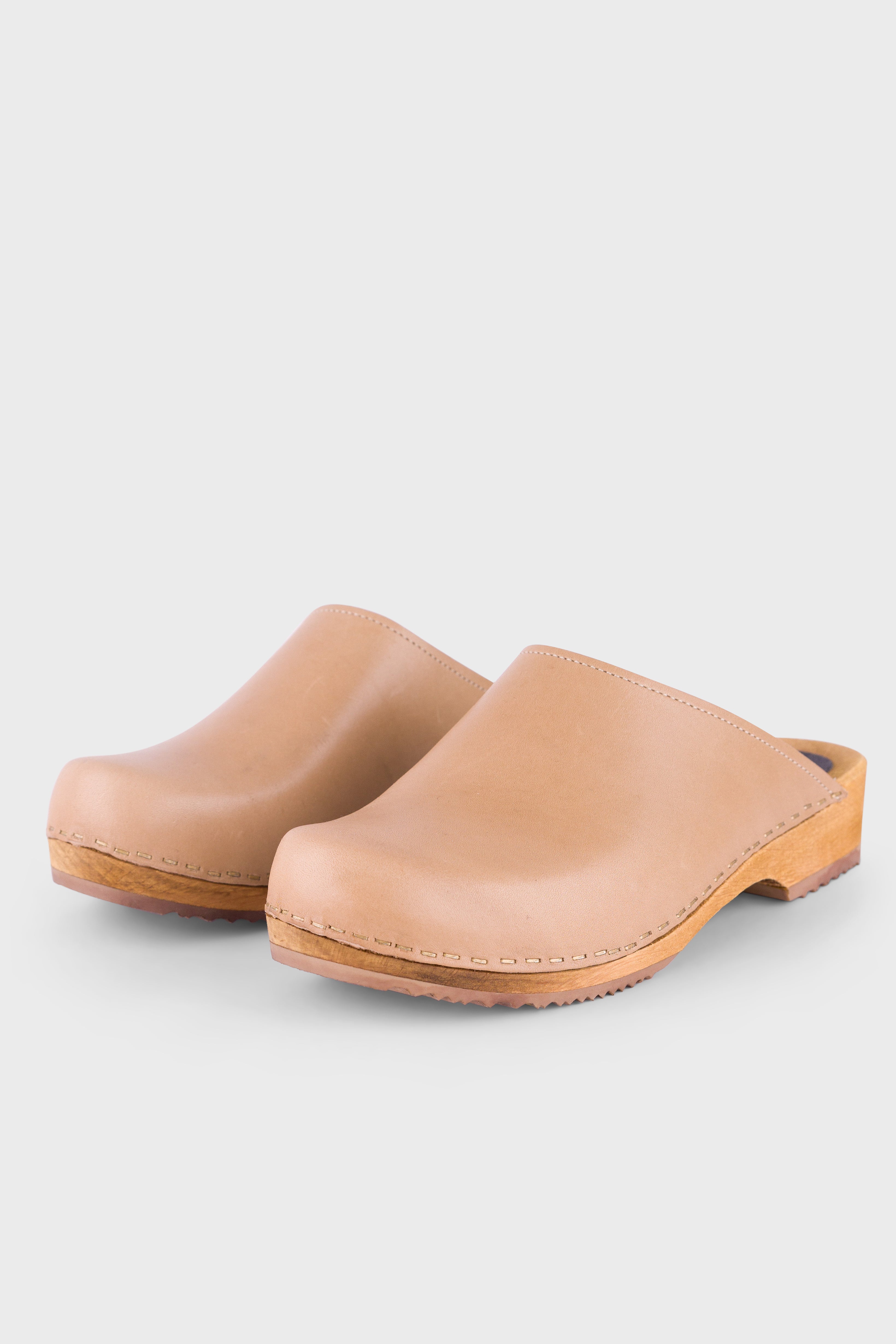 Kitty Clogs |