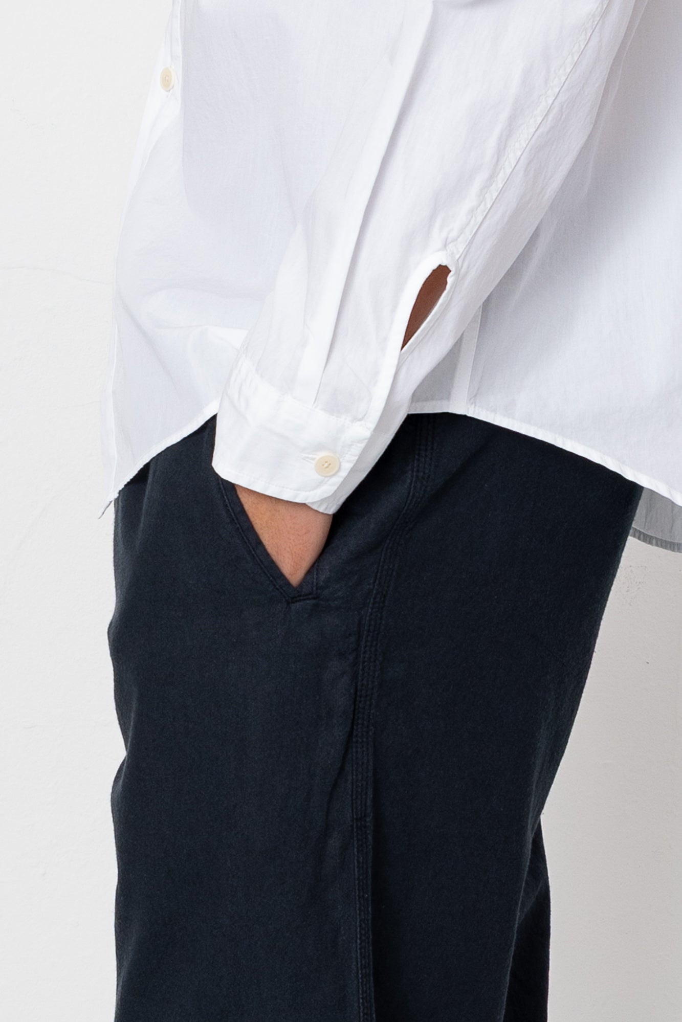 Folk | Folk Drawcord Assembly Pant - Black Cotton Linen