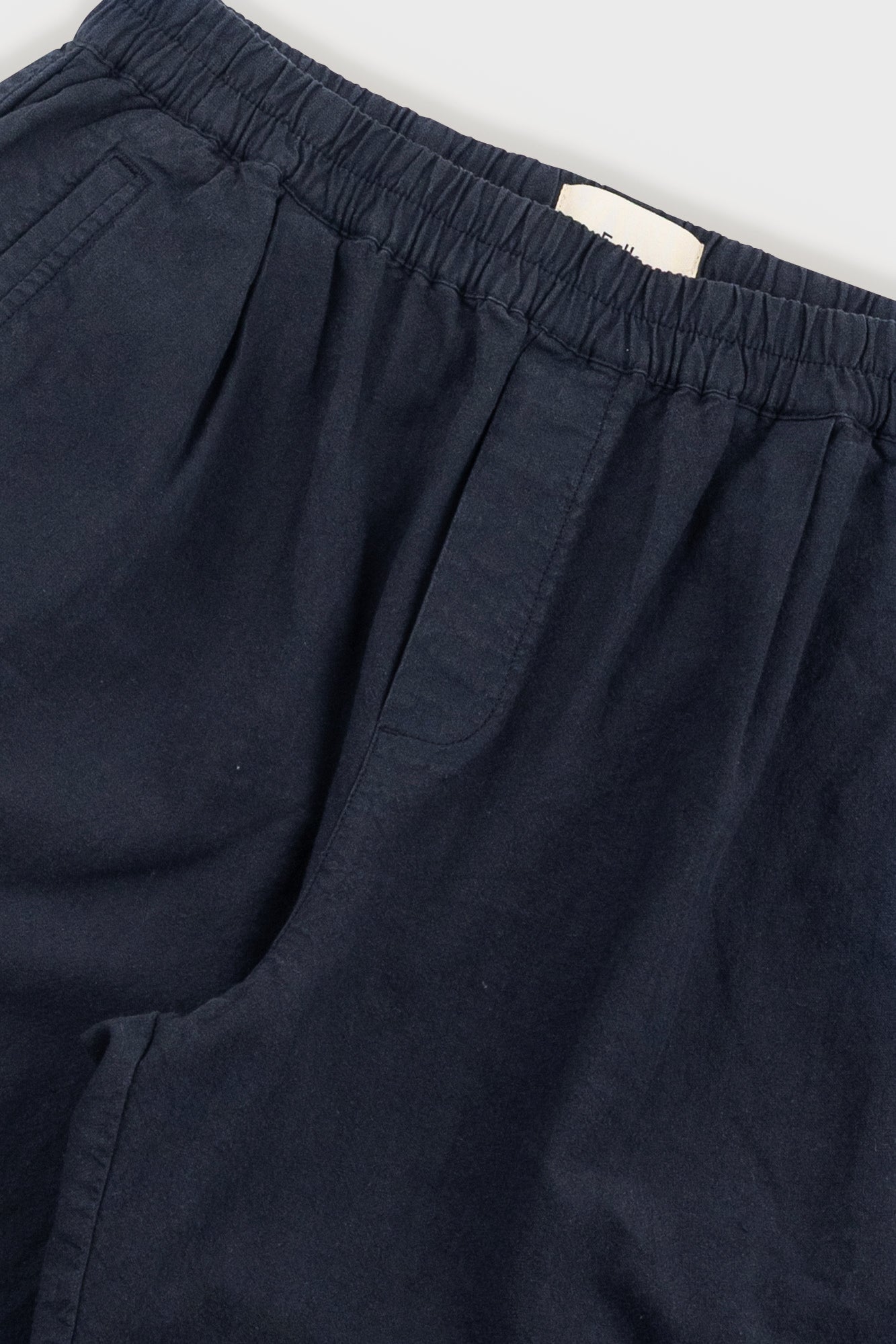 Folk | Folk Relaxed Assembly Short - Black Cotton Linen