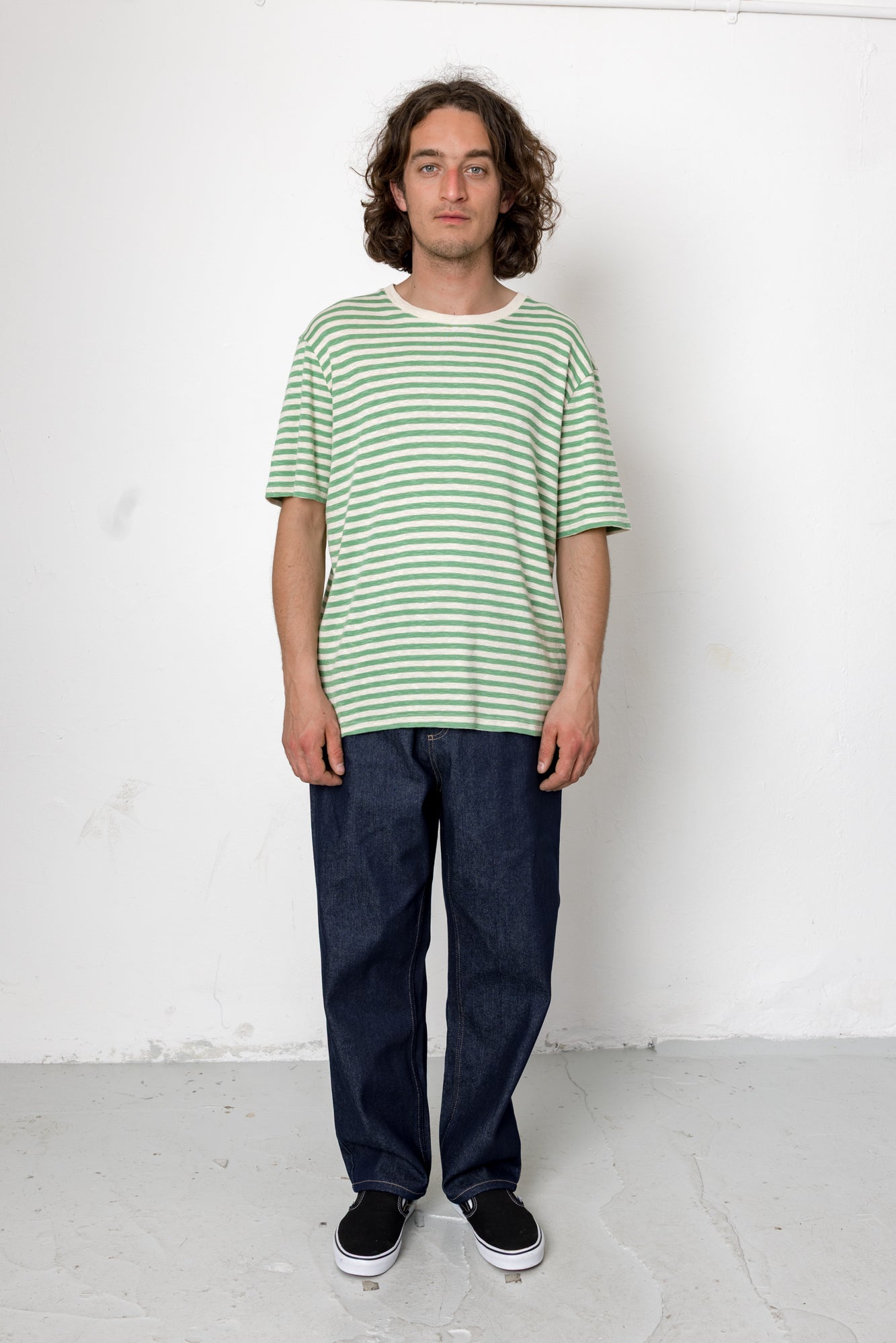 Barrel Leg Jean - Raw Denim