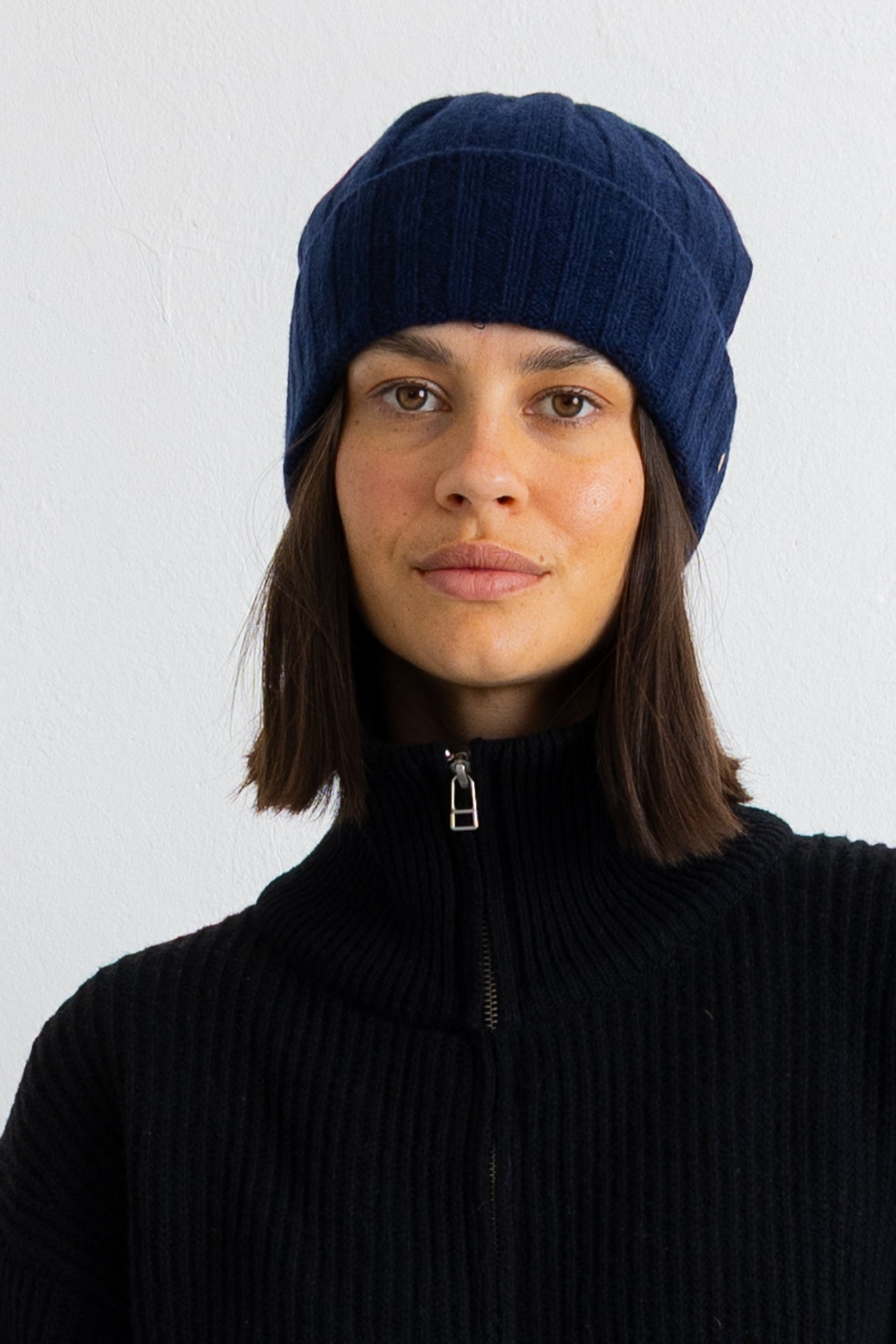 Lushan Seamless Beanie - Navy