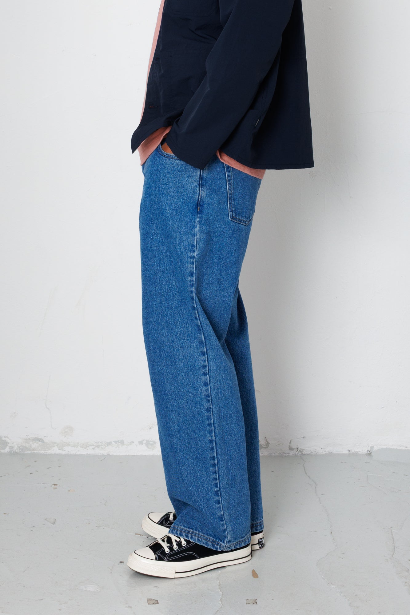 Folk | Folk Relaxed 5 Pocket Jean - Mid Wash Denim