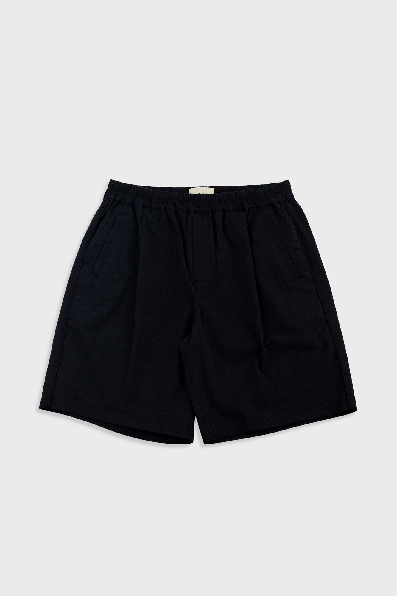 Folk Relaxed Assembly Short - Black Seersucker