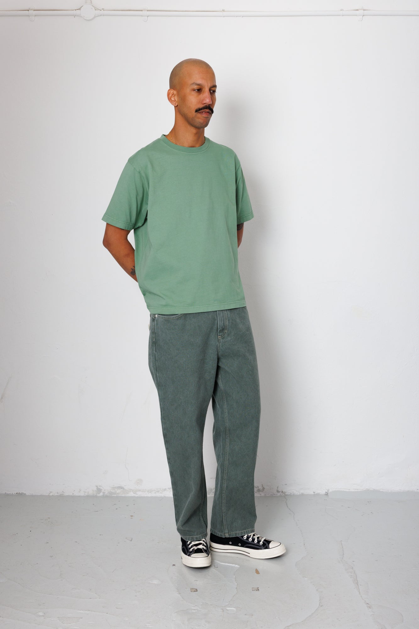 Folk | Folk Barrel Leg Jean - Soft Green Canvas