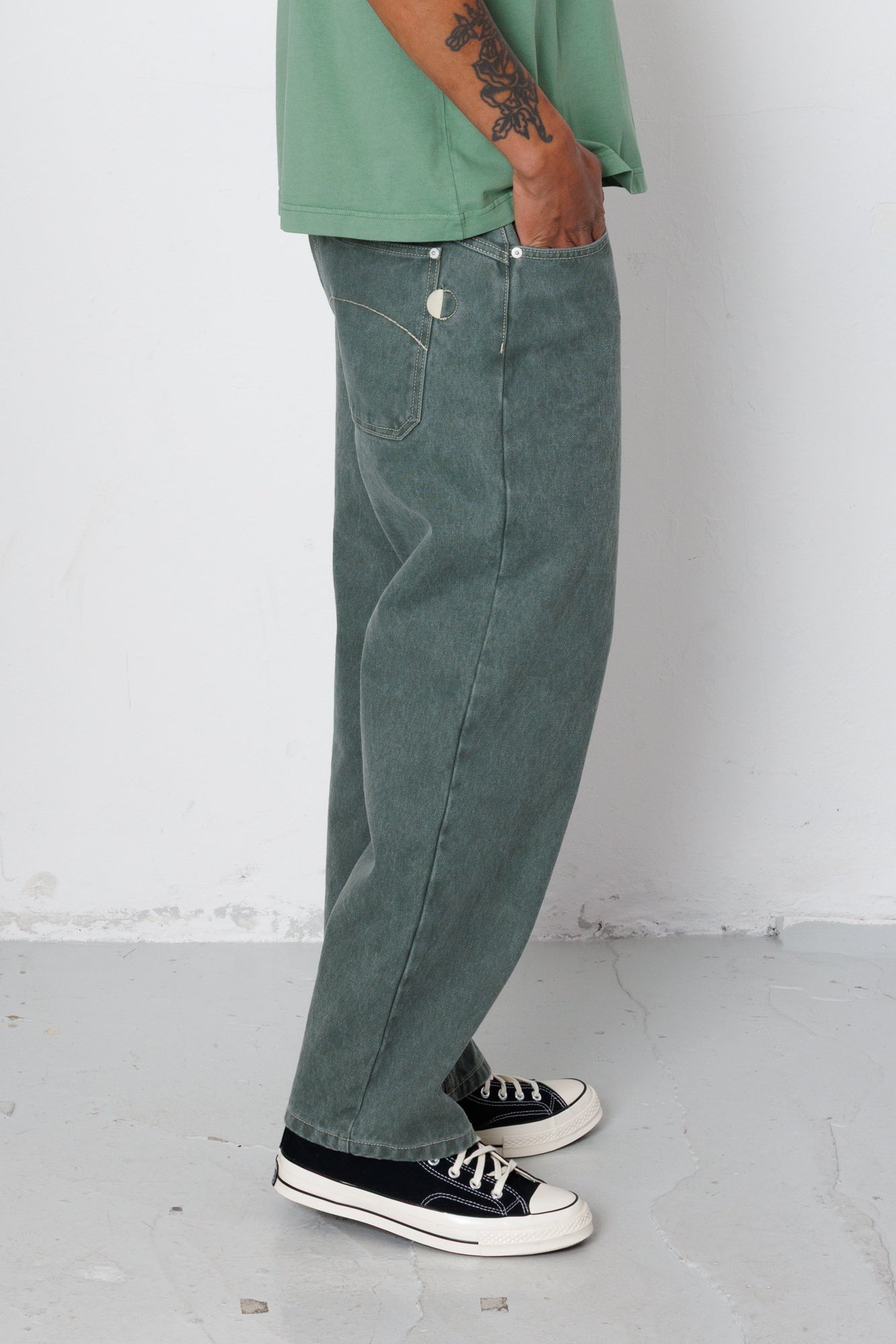 Folk | Folk Barrel Leg Jean - Soft Green Canvas