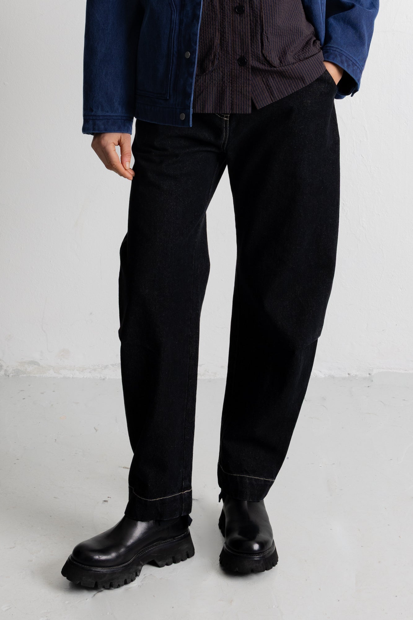 Barrel Trousers - Black Washed Denim