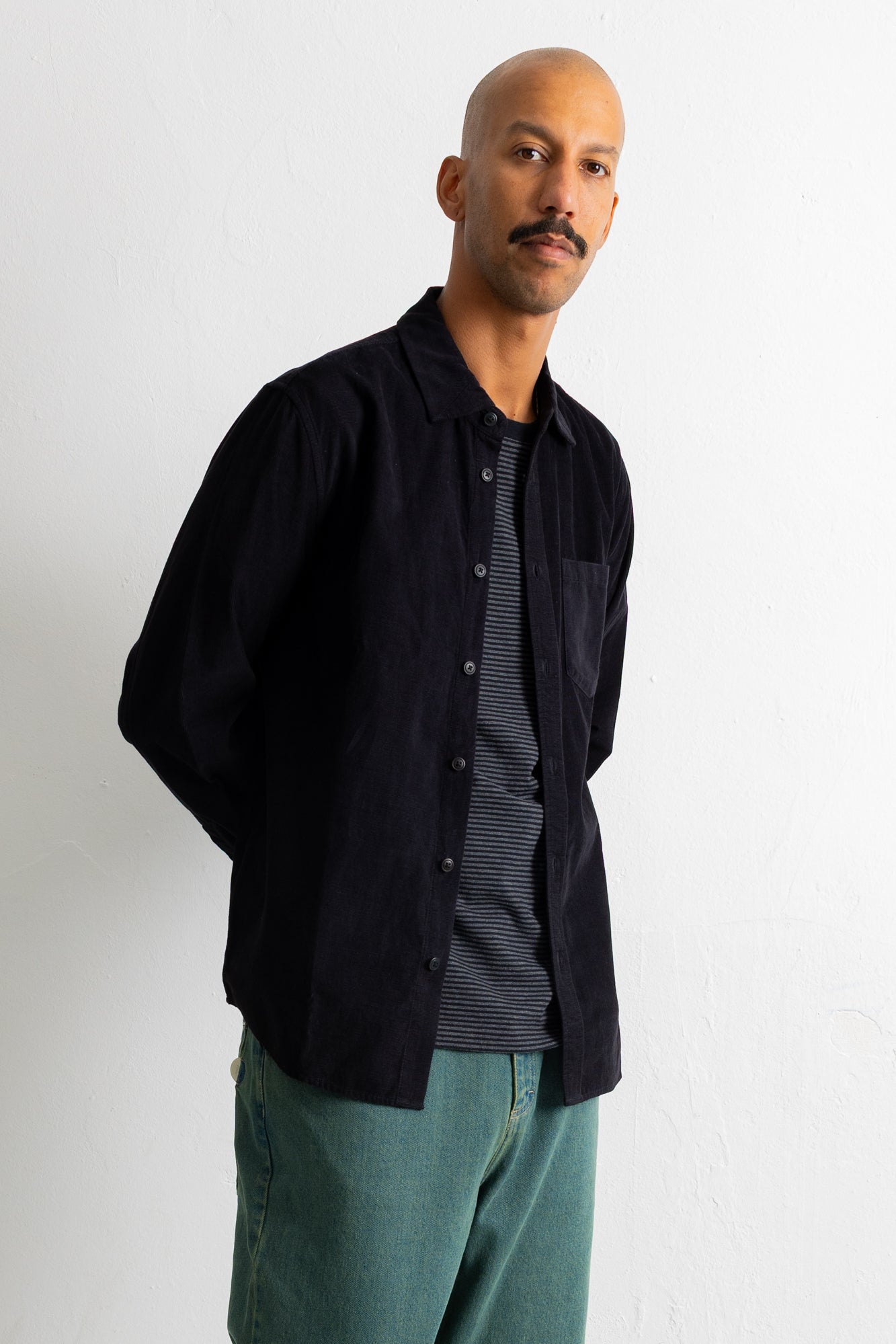Direction Babycord Shirt - Black