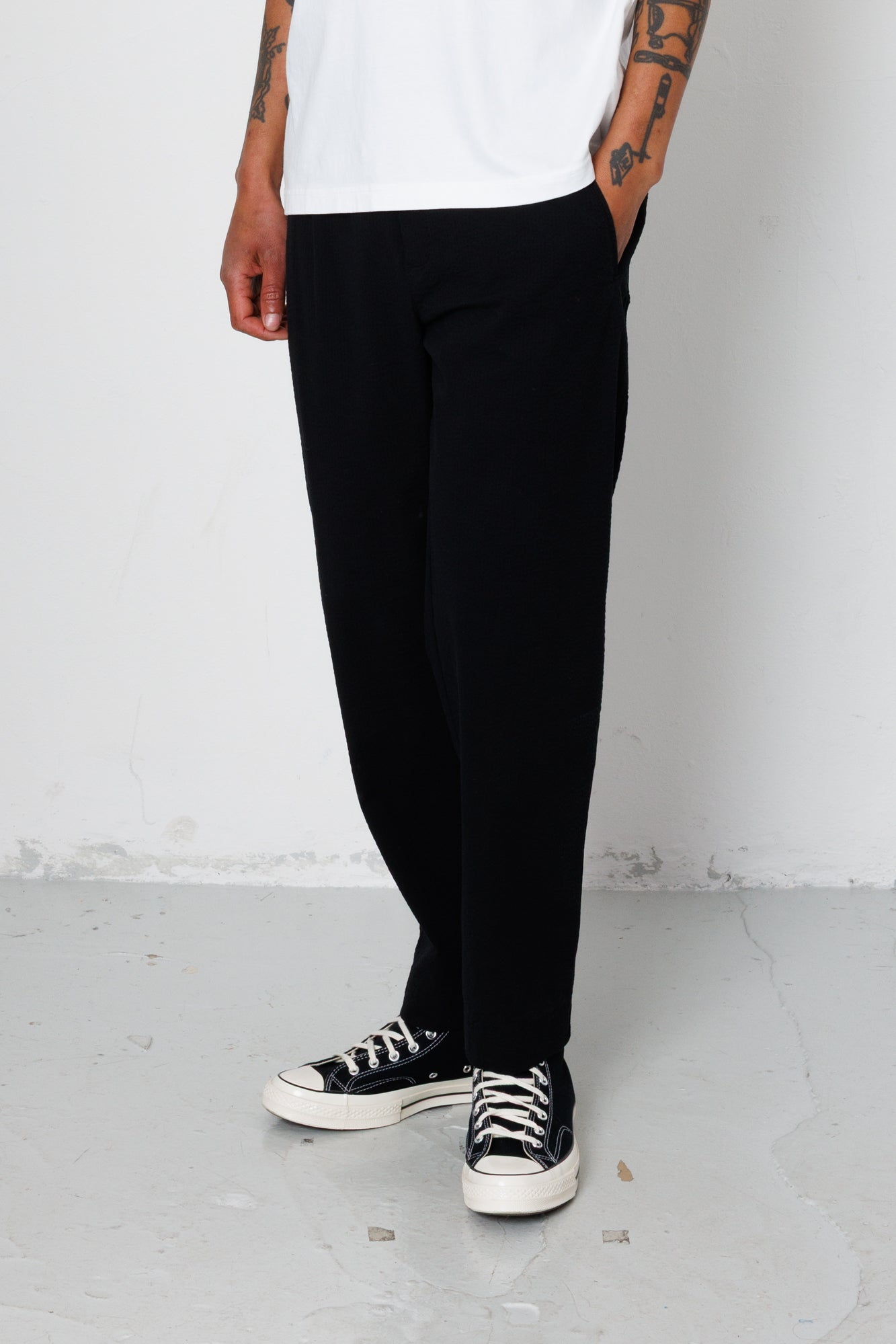 Folk | Folk Drawcord Assembly Pant - Black Seersucker