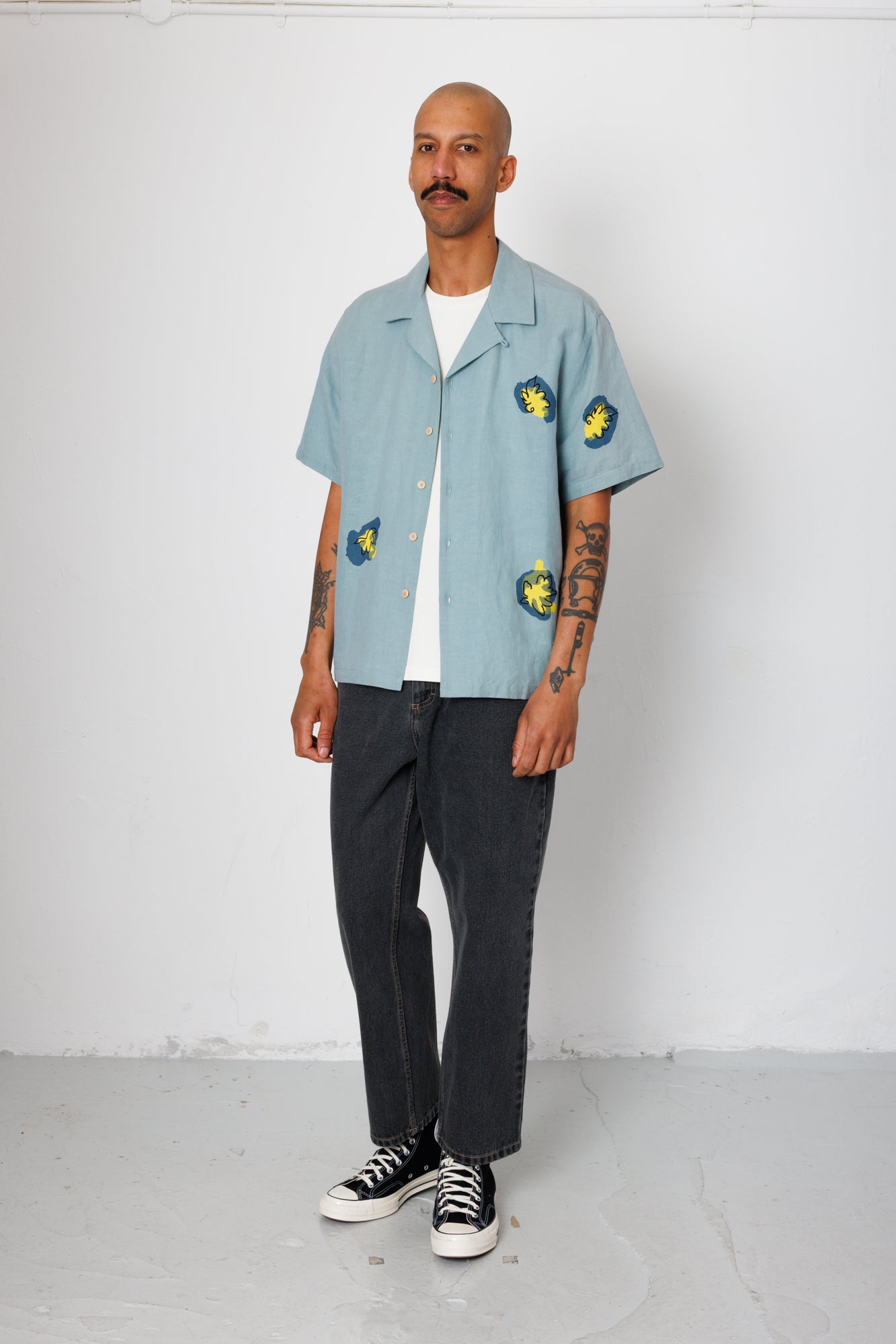 Folk | Folk Relaxed Soft Collar Shirt - Blue Embroidered Flower | Folk x Goss Brothers 